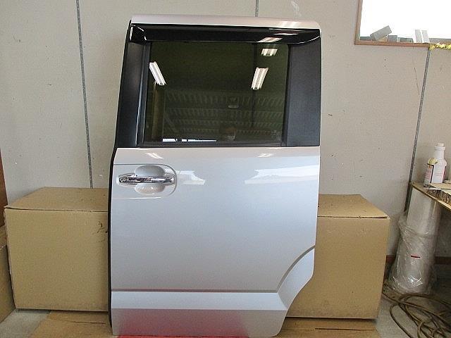 N-BOX JF1 左スライドドア パネル NH851M/シルバー 67550-TY0-920ZZ 欠品有