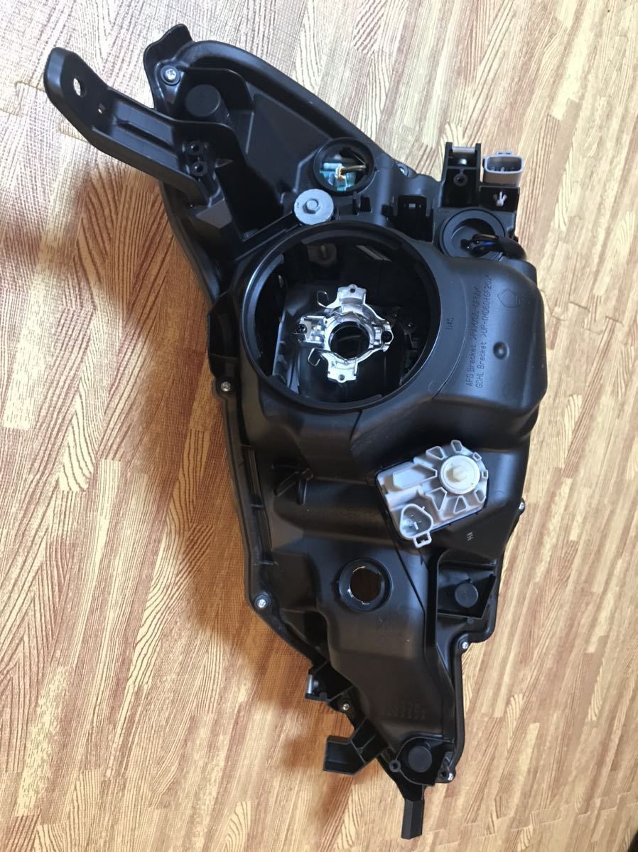 新品未使用】TOYOTA マークX G's 純正ヘッドライトユニット（右側のみ