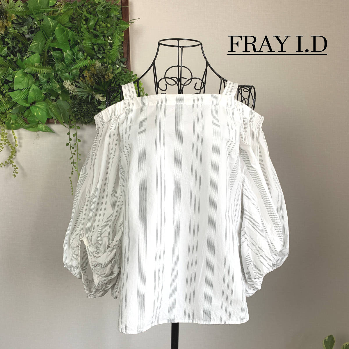 美品】 FRAY I.D フレイアイディー オフショルパフ袖ブラウス 