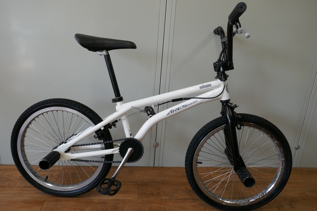 【新品，限定SALE】 ARES BYKES ASHURA 20インチBMX スチールフレーム(BMX)｜売買されたオークション情報、yahooの商品情報をアーカイブ公開 - オークファン BMX