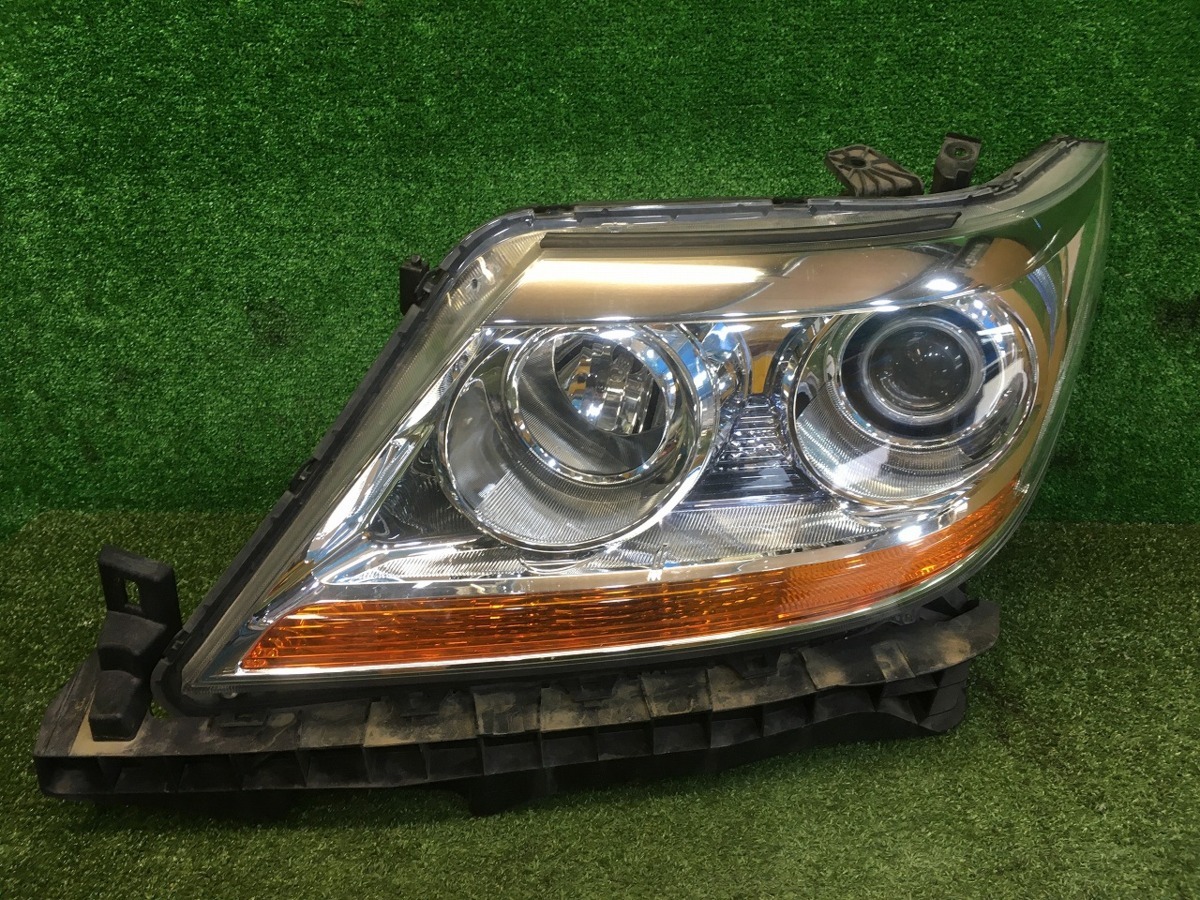 HID バラスト 左右 ライト キセノン 純正HID左バラストの値段と価格 