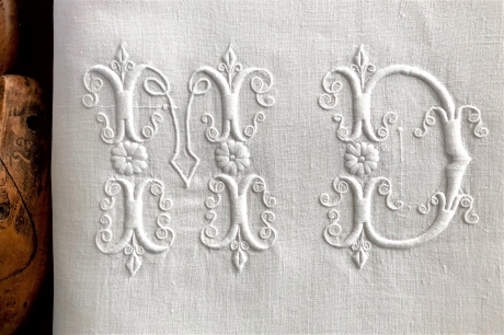 フランスアンティークイニシャルシーツ/モノグラム刺繍 フランス製 アンティーク イニシャル フランスアンティーク