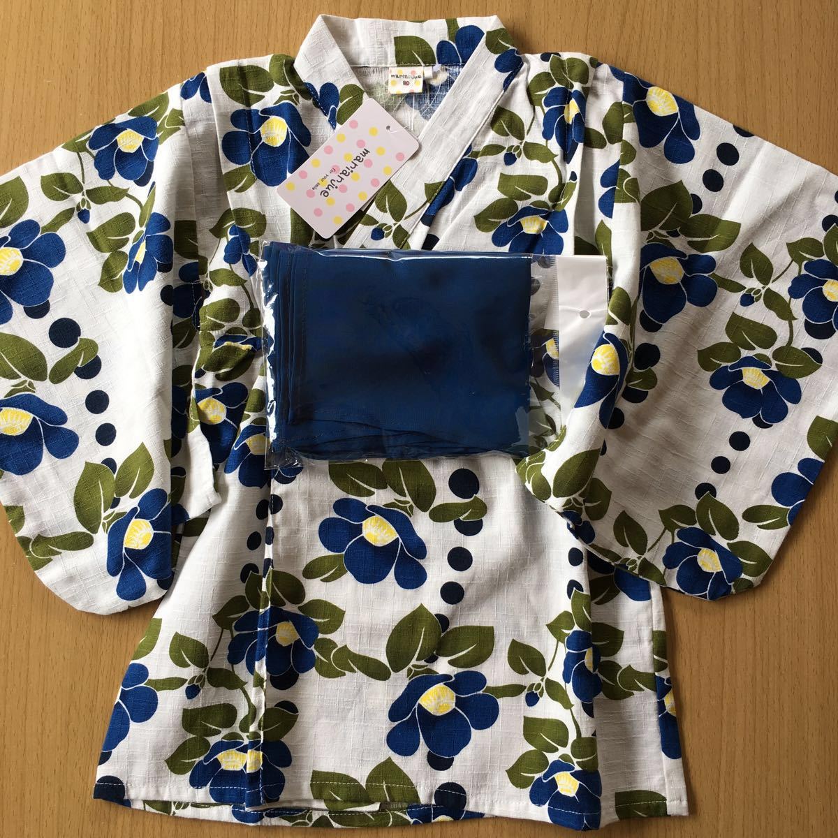 和柄 ゆかたドレス 浴衣ドレス 甚平 夏祭り 花火 浴衣 ワンピースタイプ サイズ80 90 94cm 以下 売買されたオークション情報 Yahooの商品情報をアーカイブ公開 オークファン Aucfan Com