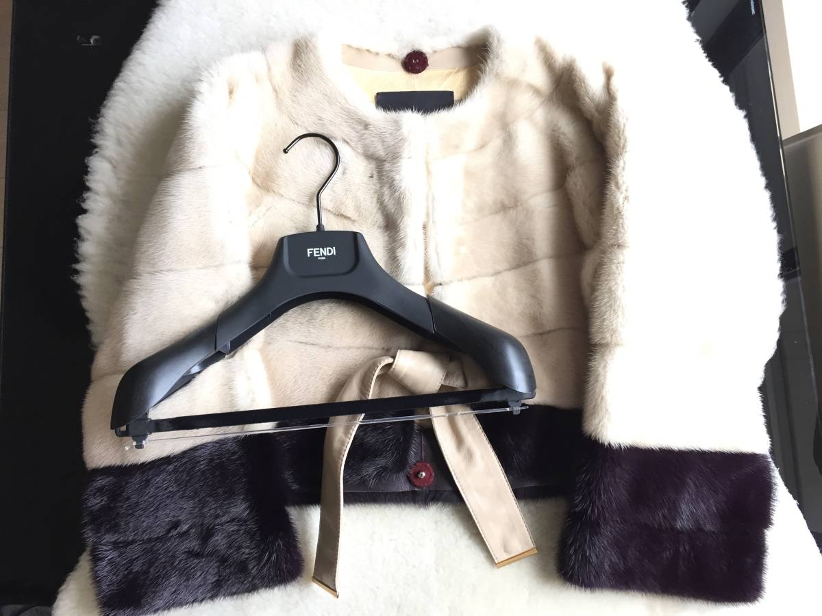 極美品 FENDI フェンディ 最高峰 バイカラー ミンクファー毛皮コート 