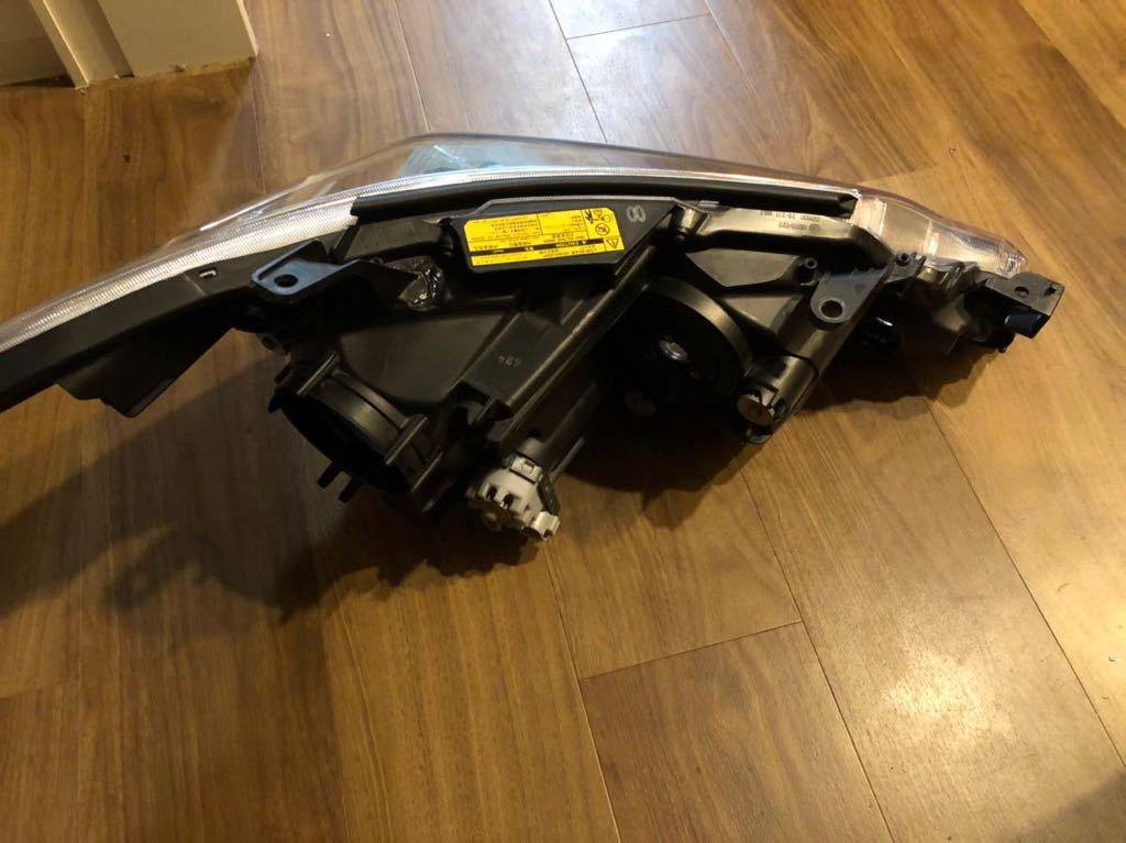 エスティマ HID ACR50W ヘッドライト 中期 純正 50系 アエラス 59 エスティマ HID ACR50W ヘッドライト 中期 純正 50系 アエラス 59