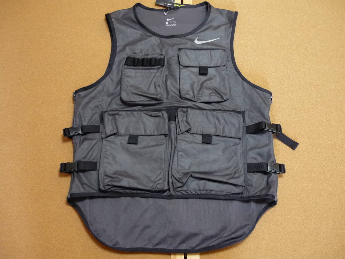 定番人気，大得価 残少 S NIKE RUN READY ユーティリティ ベスト 定価18150円 検 トレイル ランニング ミリタリー アウトドア ACG 黒 ブラック グレー M/OK(ベスト)｜売買されたオークション情報、yahooの商品情報をアー その他