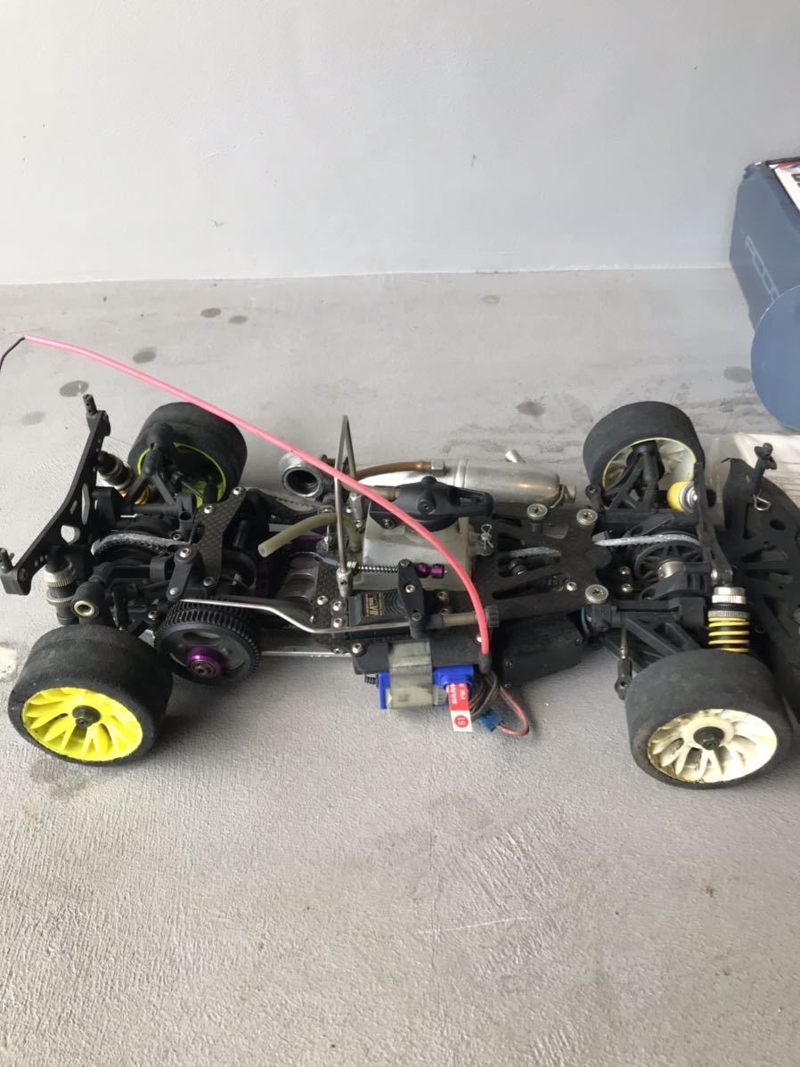 未使用シャーシ！サーパント 1⁄10GPレーシングカー ピニオン クラッチ