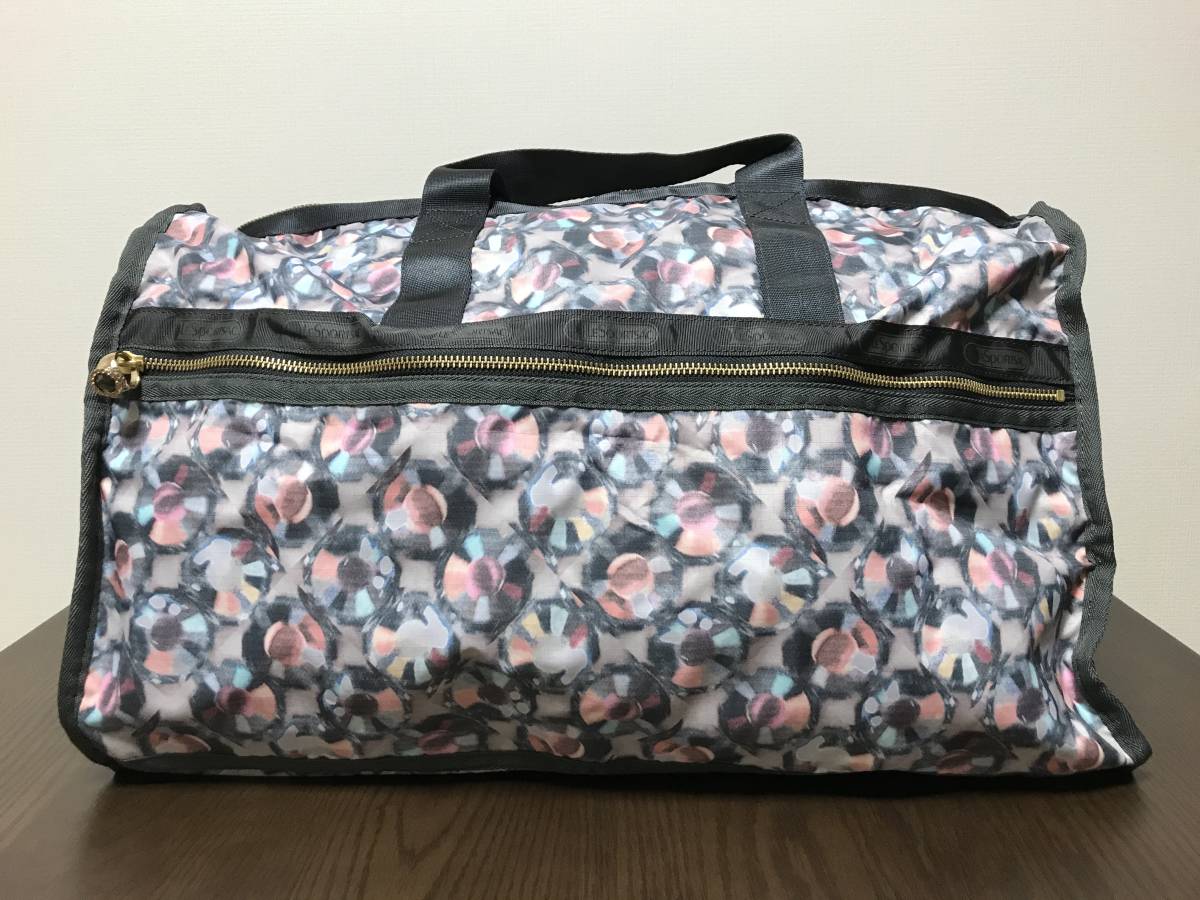 LeSportsac「Erickson Beamon」長財布 メルカリ - 黒 ショルダーバッグ 