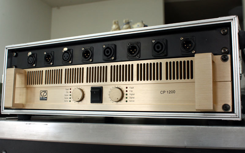 CLASSIC PRO パワーアンプ CP1200 クラシックプロ 【公式】オンライン