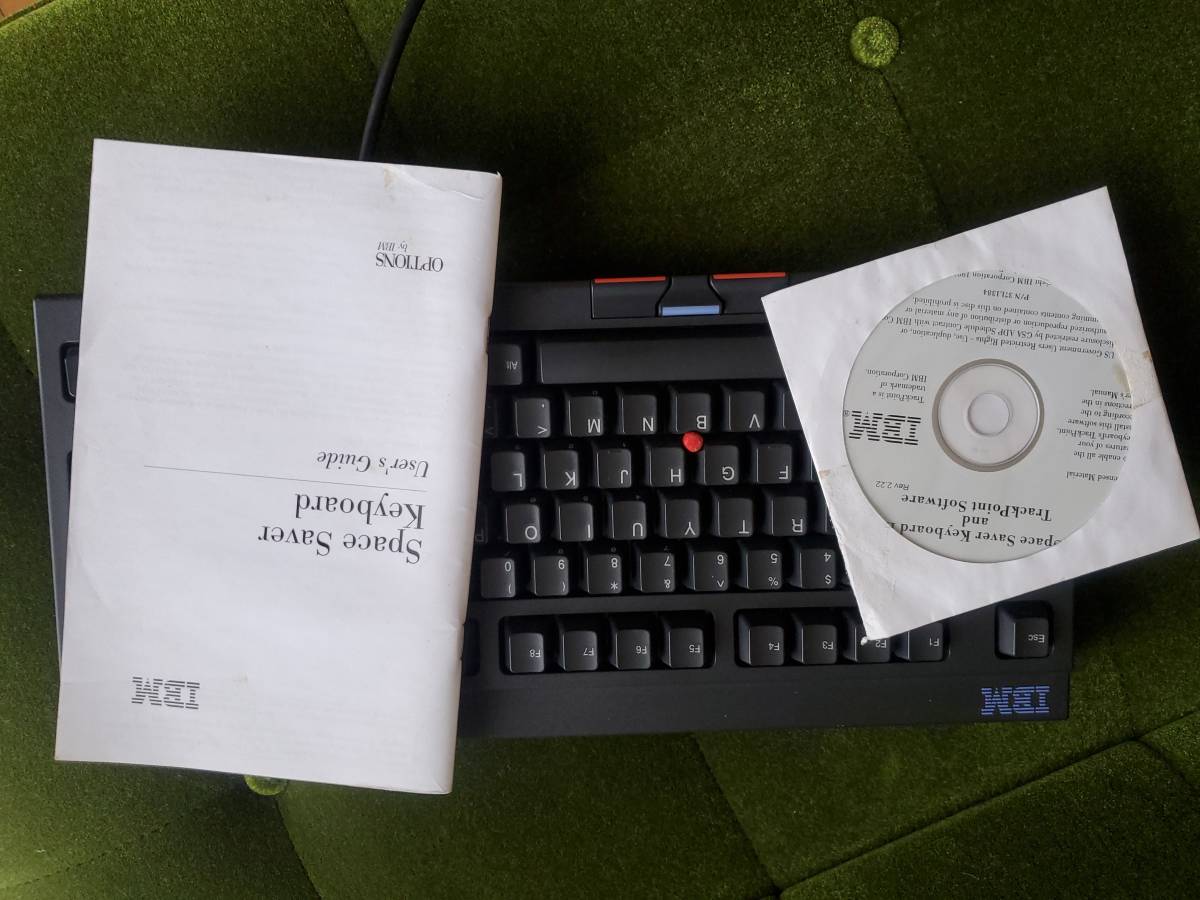 IBM Space Saver II Keyboard RT3200 37L0888 / スペースセーバー