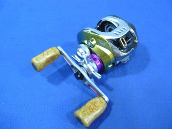 ★★ジャンク品！ダイワ　Ｍｅｇａｂａｓｓ　メガバス　ｉｔｏ　１０３Ｍ　ライトハンドル・スプール無し・部品取り・ジャンク品！！★⑱