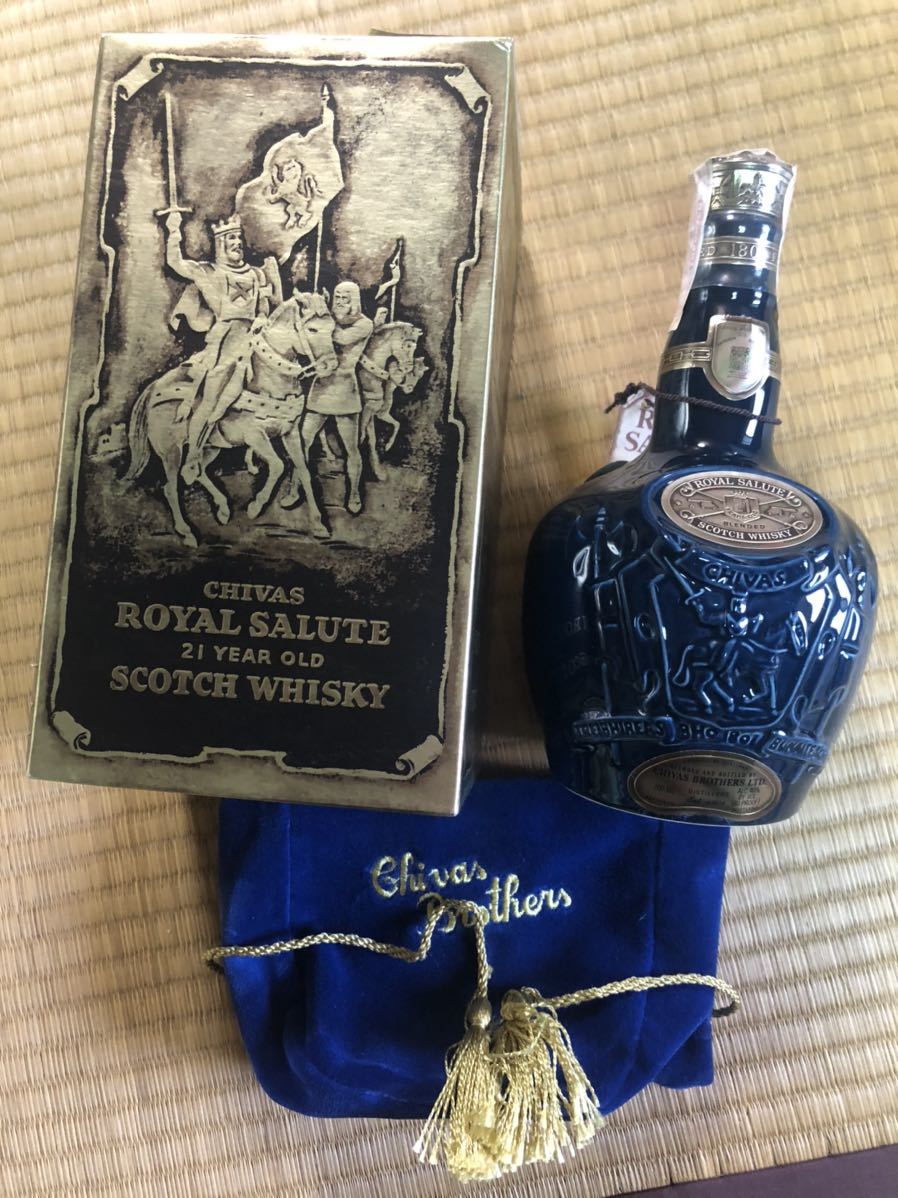 ロイヤルサルート ROYAL SALUTE スコッチウイスキー 古酒 未開封