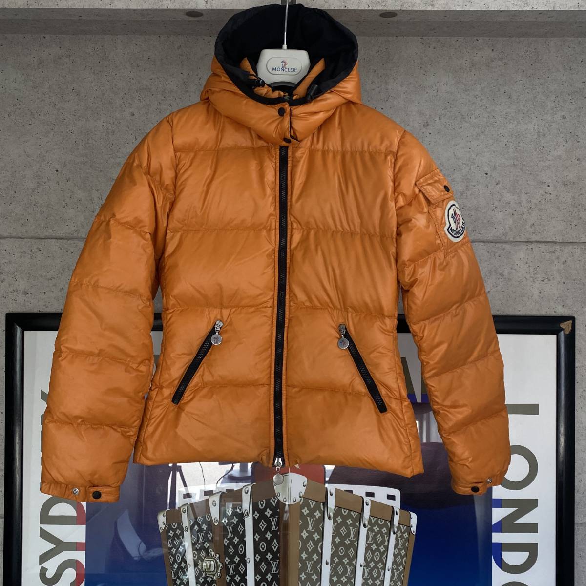MONCLER（ダウンジャケット BADIA ・ オレンジ⁄橙色系）のフリマ 
