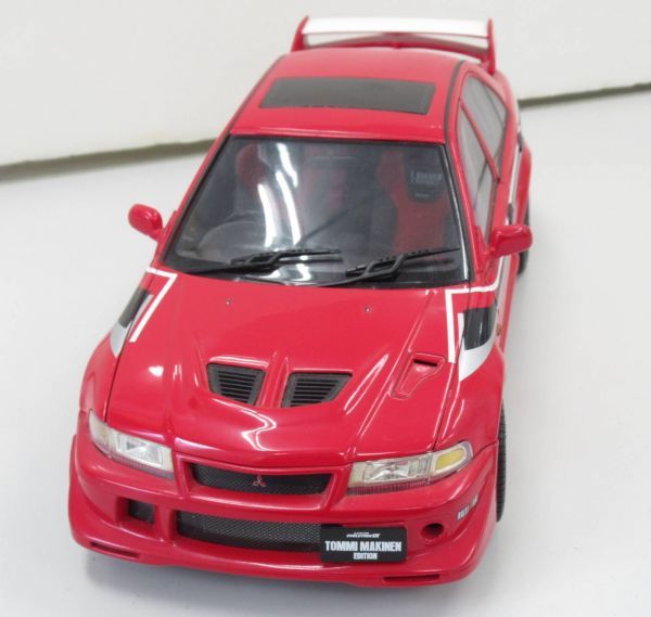 1/18 オートアート三菱 ランサーエボリューション トミマキ【ジャンク品】 オートアート 1/18 三菱 ランサーエボリューションVI トミ・マキネン