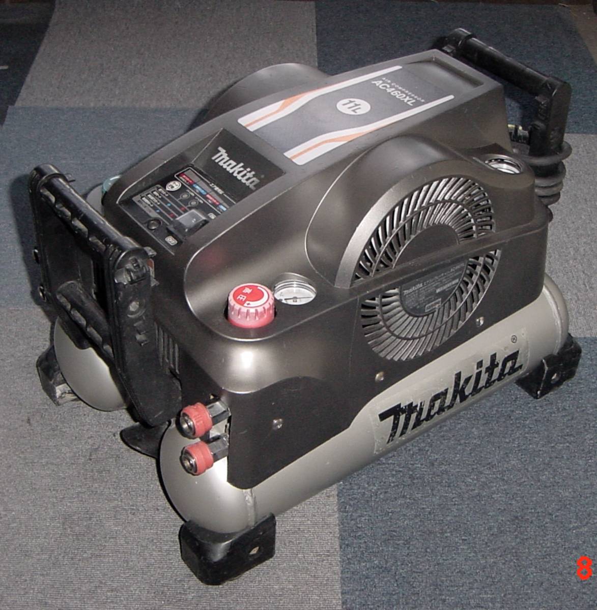 高品質，人気 3ケ月保障付 マキタ高圧エアーコンプレッサー AC460XL 11Lタンク付 満タン停止早い 静か(コンプレッサー)｜売買されたオークション情報、yahooの商品情報をアーカイブ公開 - オークファン コンプレッサー