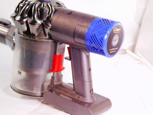 コードレスクリーナー | Dyson ダイソン dyson (SV09) V6™ 価格比較 MH