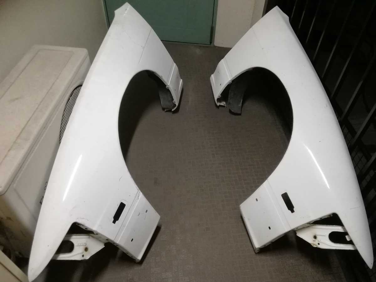 みず　180sx 純正フロントフェンダー(左右) 180SX 純正フロントフェンダー 左右セット
