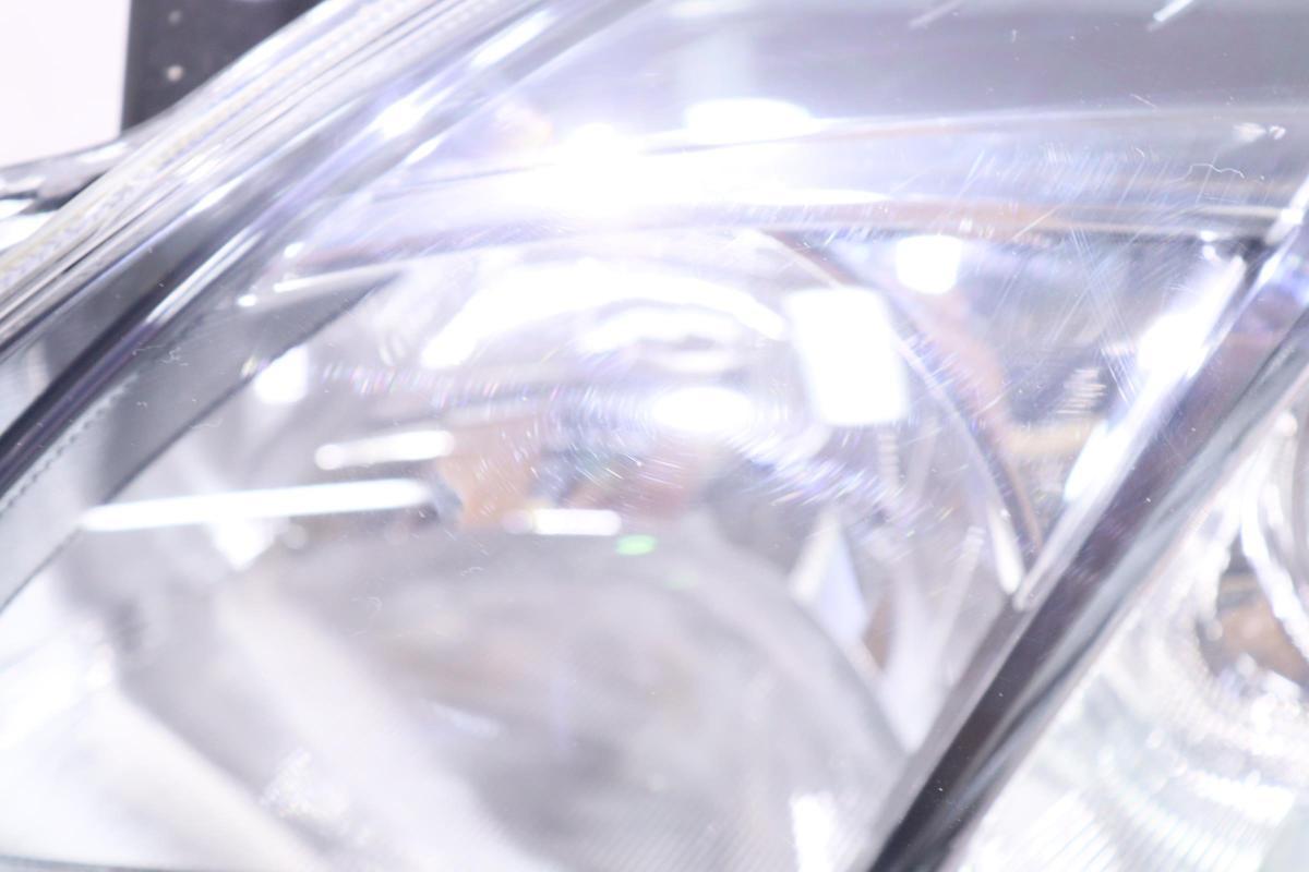 超希少 初代 10系 プリウス 純正 ヘッドライト 納車外しに近い保管品