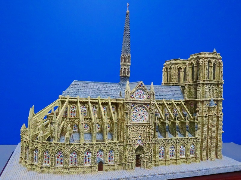  超レア 絶版 フランス ノートルダム大聖堂 ジオラマ模型 ダンバリーミント 世界遺産(洋風)｜売買されたオークション情報、yahooの商品情報をアーカイブ公開 - オークファン 洋風