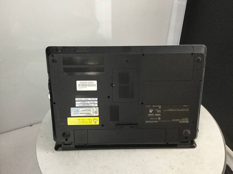 SONY VPCF237FJ VAIO Core i5 2430M 2.40GHz 4GB 750GB□1週間保証