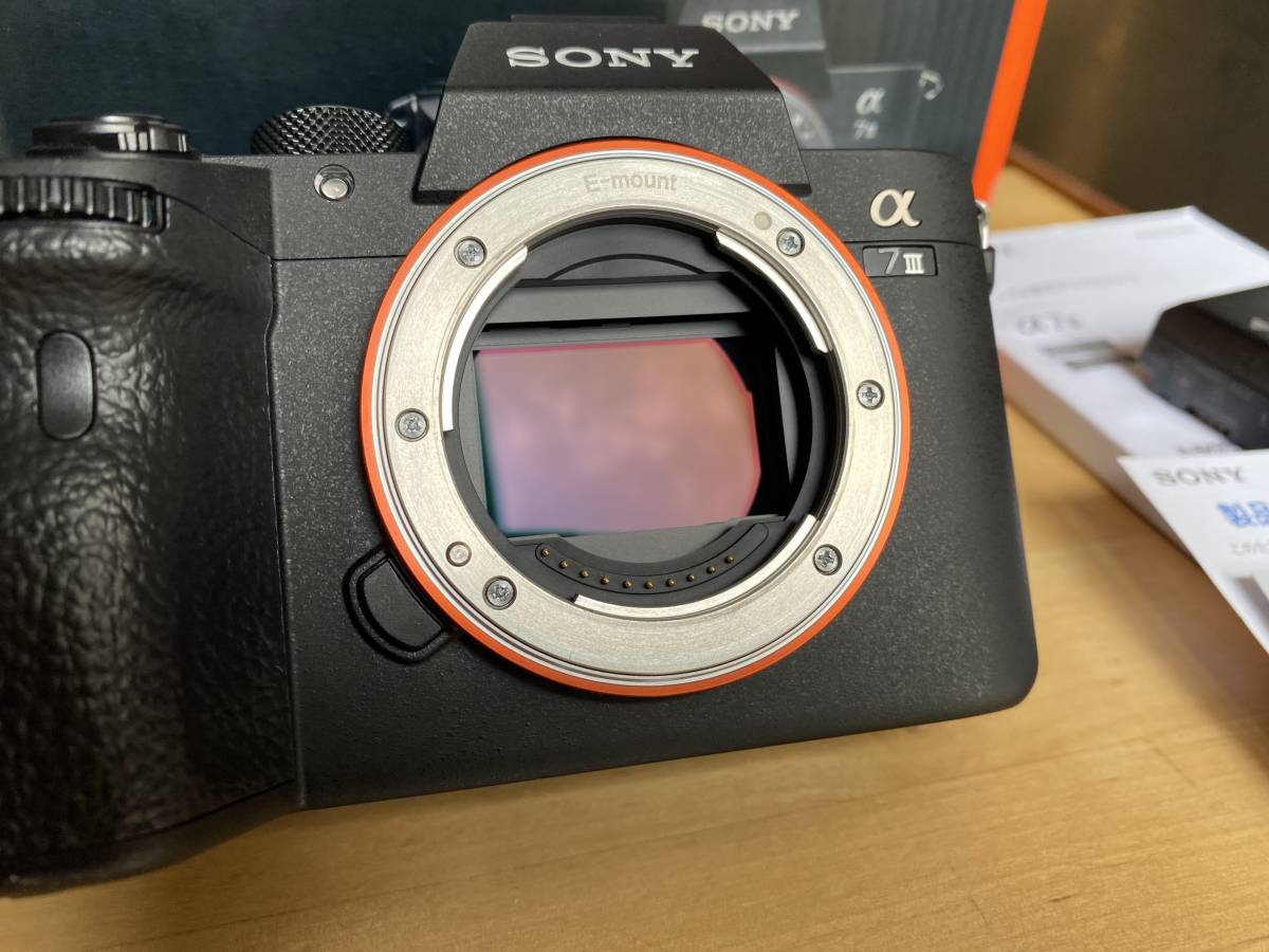 SONY】ソニー『α7III ボディ』2回使用 (シャッター回数154)、ILCE-7M3 