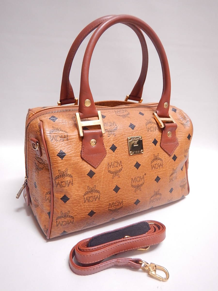 新品同様/値下げ！MCM/レザー2Way/美品！ 実品□MCM エムシーエム 総ロゴ 2WAY レザー ミニボストン ハンド