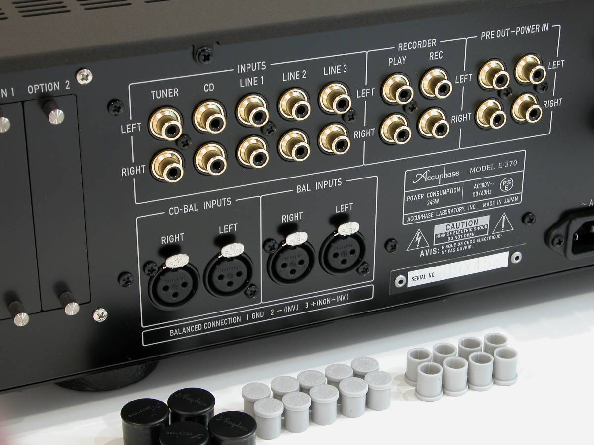 1*0様 Accuphase E-370 プリメインアンプ アキュフェーズ　元箱 E-370 Accuphase プリメインアンプ アキュフェーズ 1*0様 元箱 美品