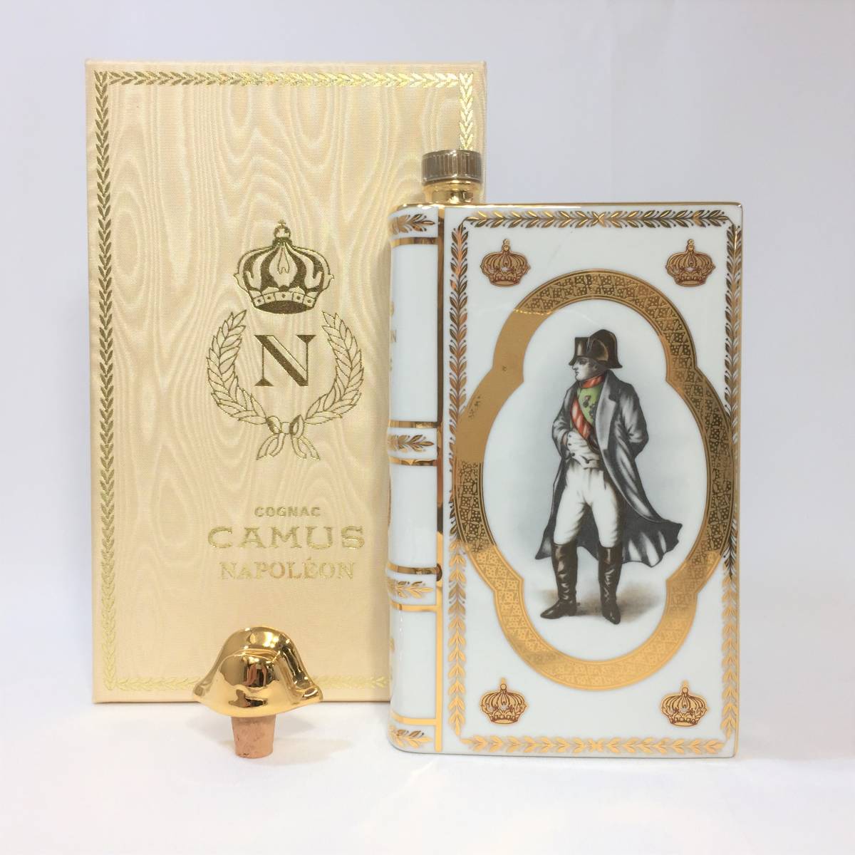 カミュ CAMUS ナポレオン ブック 白 陶器ボトル 22K GOLD 箱 替え栓付