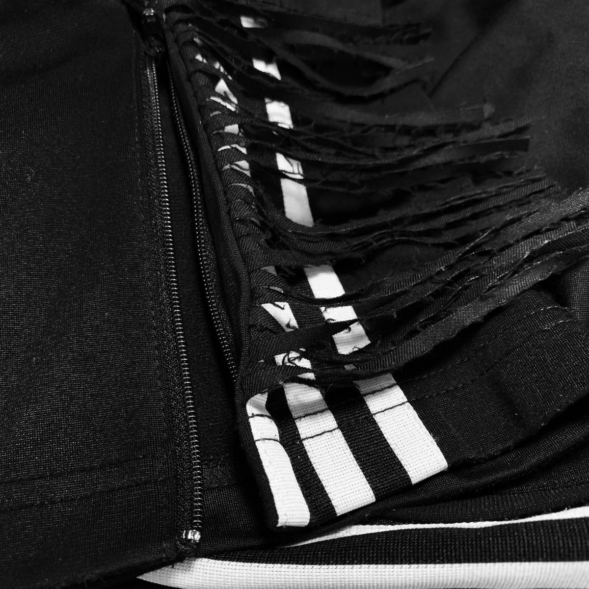 adidas Originals JEREMY SCOTT アディダス ジェレミースコット 