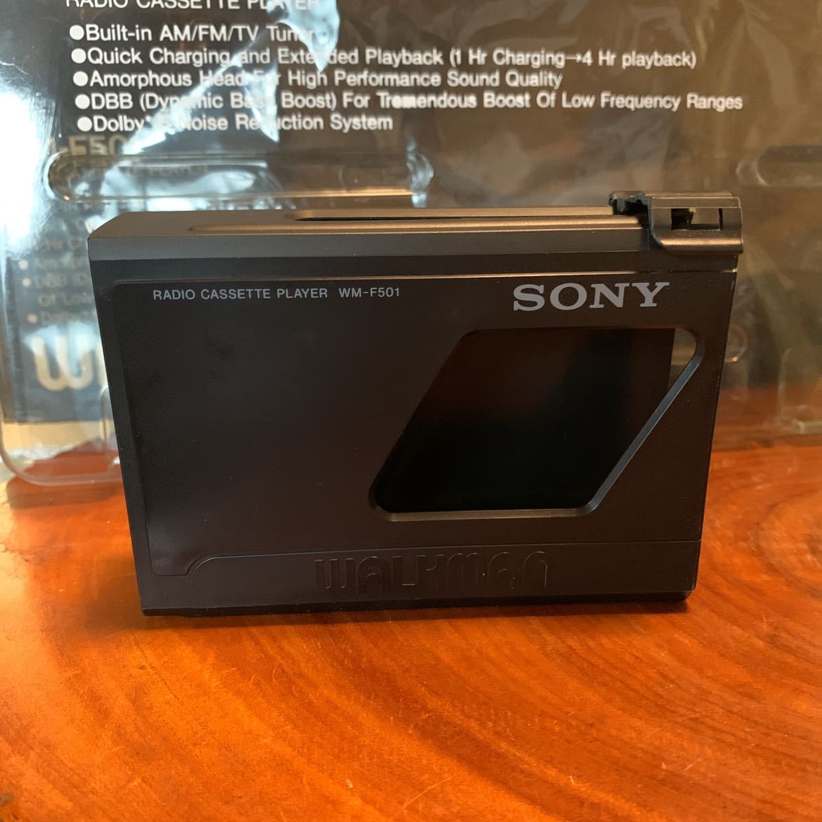 2007063 ジャンク WALKMAN ソニー カセットウオークマン SONY WM-F501