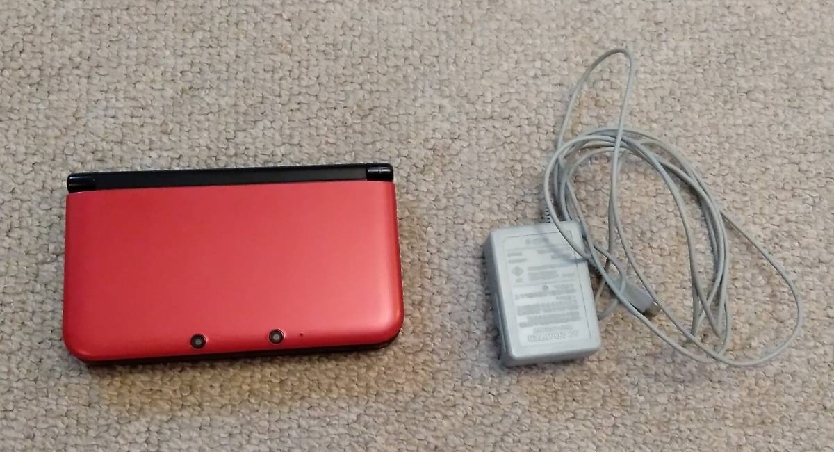 LL メタリックレッド Nintendo 3DS new RED-001 下画面 充電可