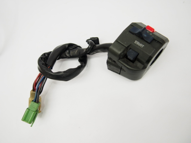  ZZ-R1100C純正ハンドルスイッチ右_割れなし交換に/ZZR1100/止めピンOK(カワサキ用)｜売買されたオークション情報、yahooの商品情報をアーカイブ公開 - オークファン オートバイメーカー別