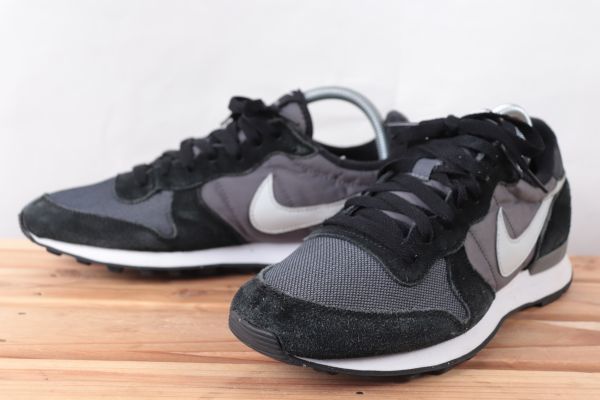 Z73 ナイキ インターナショナリスト Us7 5 25 5cm 黒 グレー 白 Nike Internationalist メンズ スニーカー 25 5cm 売買されたオークション情報 Yahooの商品情報をアーカイブ公開 オークファン Aucfan Com