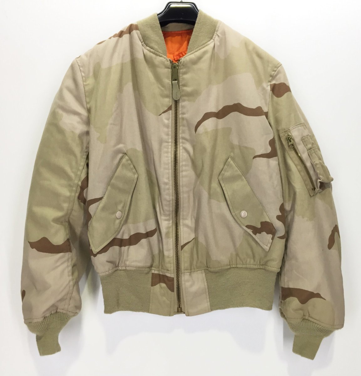  ALPHA INDUSTRIES / アルファインダストリーズ アメリカ製 FLYER'S MAN INTERMEDIATE MA-1ジャケット メンズM デザートカモ迷彩(Mサイズ)｜売買されたオークション情報、yahooの商品情報をアーカイブ公 男性用