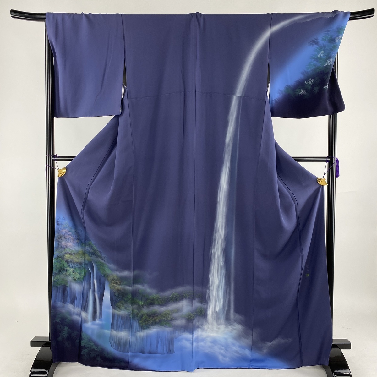 限定セール，2026 訪問着 秀品 落款 滝 樹木 ぼかし 青紫 袷 身丈168.5cm 裄丈68.5cm L 正絹(仕立て上がり)｜売買されたオークション情報、yahooの商品情報をアーカイブ公開 - オークファン 仕立て上がり