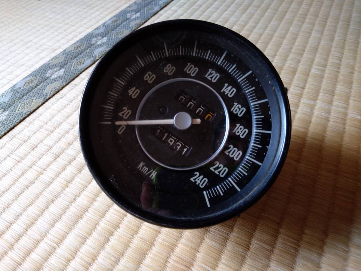 【定番人気，人気セール】 フェアレディー SR311 ローウィンドー スピードメーター DATSUN 当時物(計器、追加メーター本体)｜売買されたオークション情報、yahooの商品情報をアーカイブ公開 - オークファン 日産用
