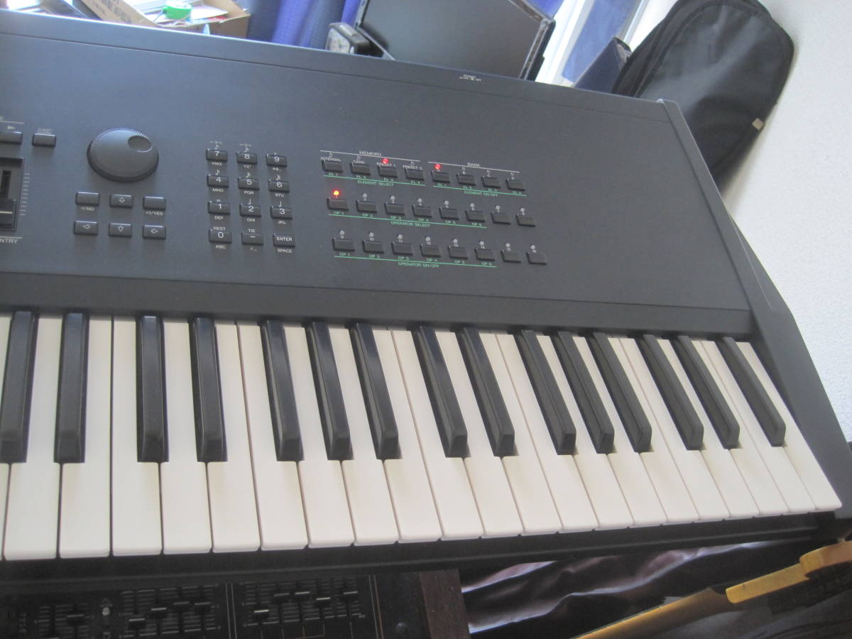 限定 YAMAHA(ヤマハ)SY99☆76鍵 オールインワンタイプ シンセサイザー