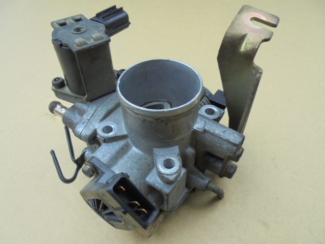 ミニキャブ 11年 GD-U61T スロットルボディ エンジンコンピュータ