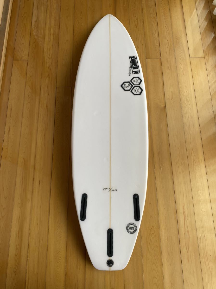 アルメリック 5'11 27.8L Black and White ブラックアンドホワイトAl