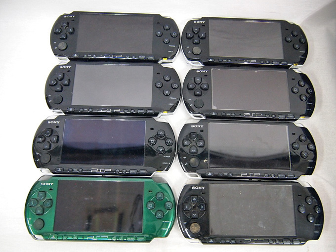 PSP3000 公式通販 本体まとめ9台ジャンク品 - メルカリ 2026年最新