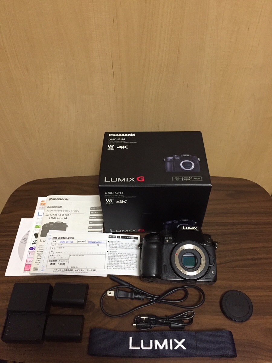 パナソニック Panasonic LUMIX DMC-GH4 ボディ バッテリー・充電器付き