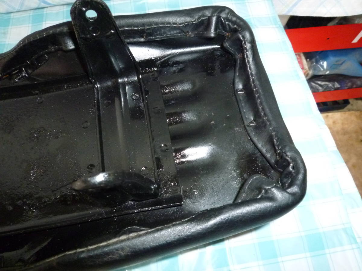 ホンダCB92 シート 当時物未使用品 検 CB95 CB92 CB93 CB72