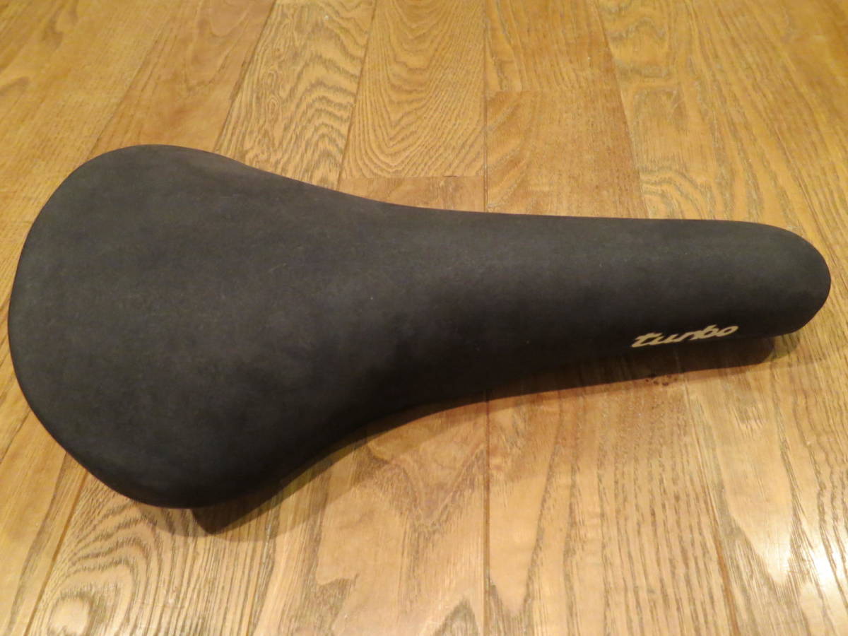 お得，品質保証 Selle ITALIA TURBOセライタリア ターボ 1980 ブラック 復刻版(セライタリア)｜売買されたオークション情報、yahooの商品情報をアーカイブ公開 - オークファン セライタリア