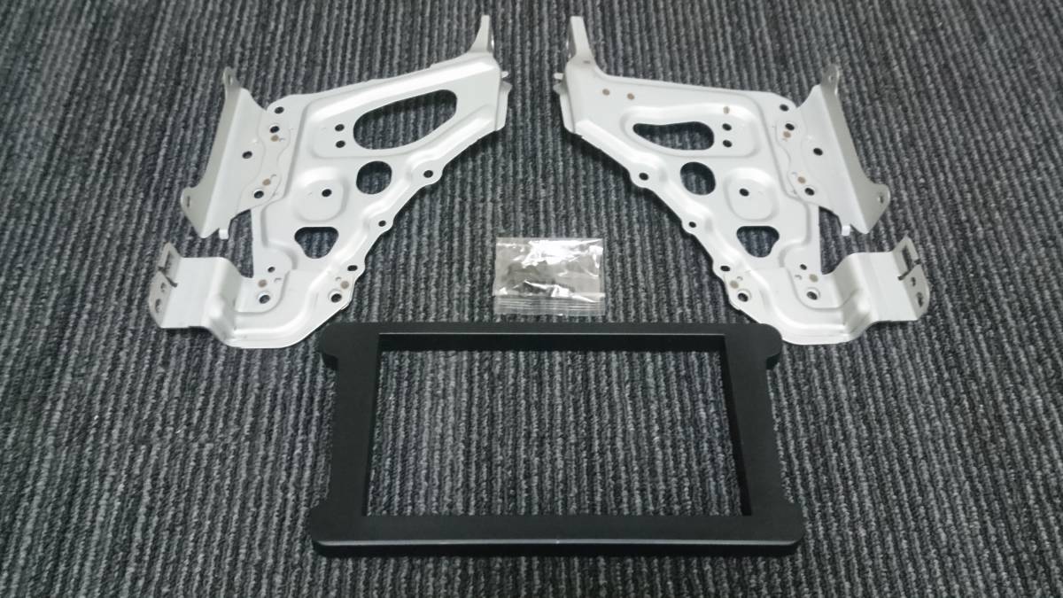CROWN トヨタ クラウン クロスオーバー スポーツ | クラウンセダン 
