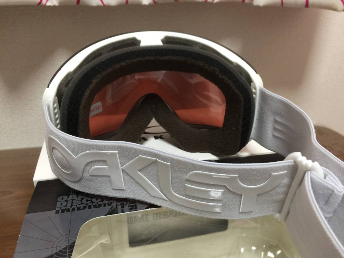 オークリー Flight ゴーグル フライトデッキ 価格比較 (スキー・スノボー用ゴーグル) Deck OAKLEY L Deck（フライトデッキ） M oo7050-20 XL（L） メンズ レディース XM（M）