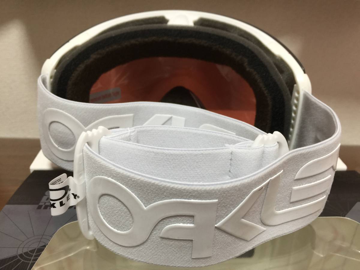 オークリー Flight ゴーグル フライトデッキ 価格比較 (スキー・スノボー用ゴーグル) Deck OAKLEY L Deck（フライトデッキ） M oo7050-20 XL（L） メンズ レディース XM（M）