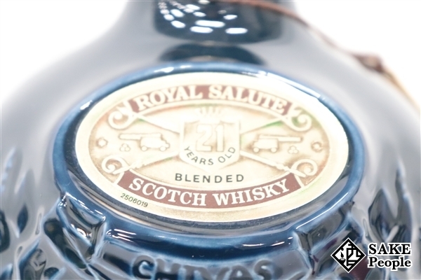 ◇注目! シーバス・ブラザーズ ロイヤル・サルート 21年 青陶器 1000ml 40% 巾着 スコッチ 21年 シーバス・ブラザーズ 700ml □1 茶陶器 BROTHERS