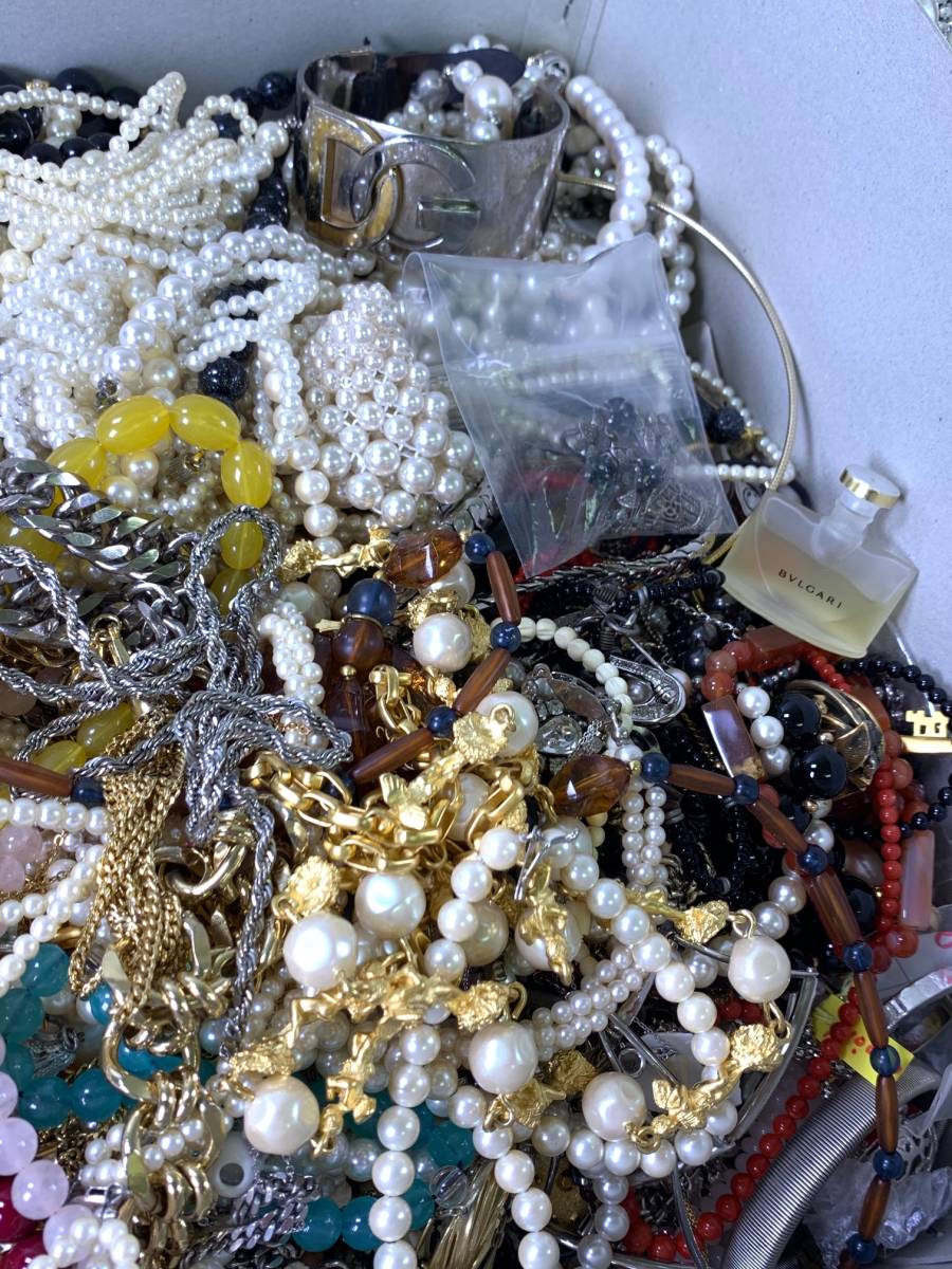 ジャンク アクセサリー】約16kg/まとめて/リング/ネックレス/パール