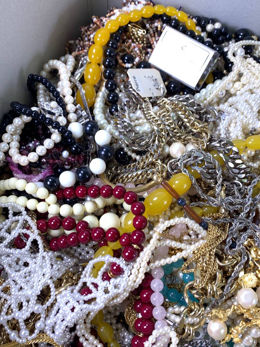 ジャンク アクセサリー】約16kg/まとめて/リング/ネックレス/パール