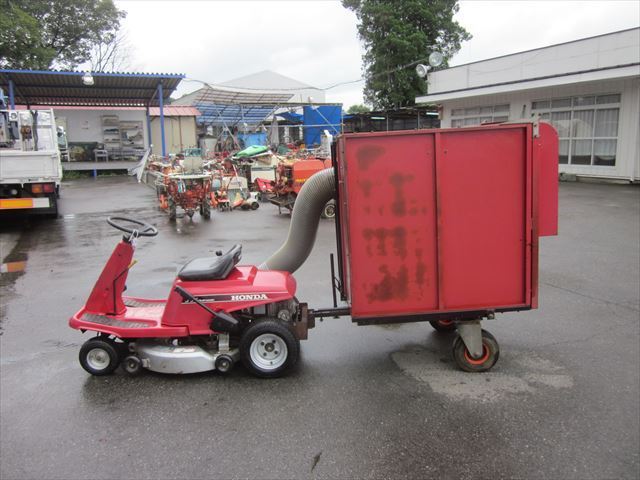 ホンダ:HONDA:3011:乗用:草刈機:ロータリーモア:集草BOX付:11馬力:芝刈